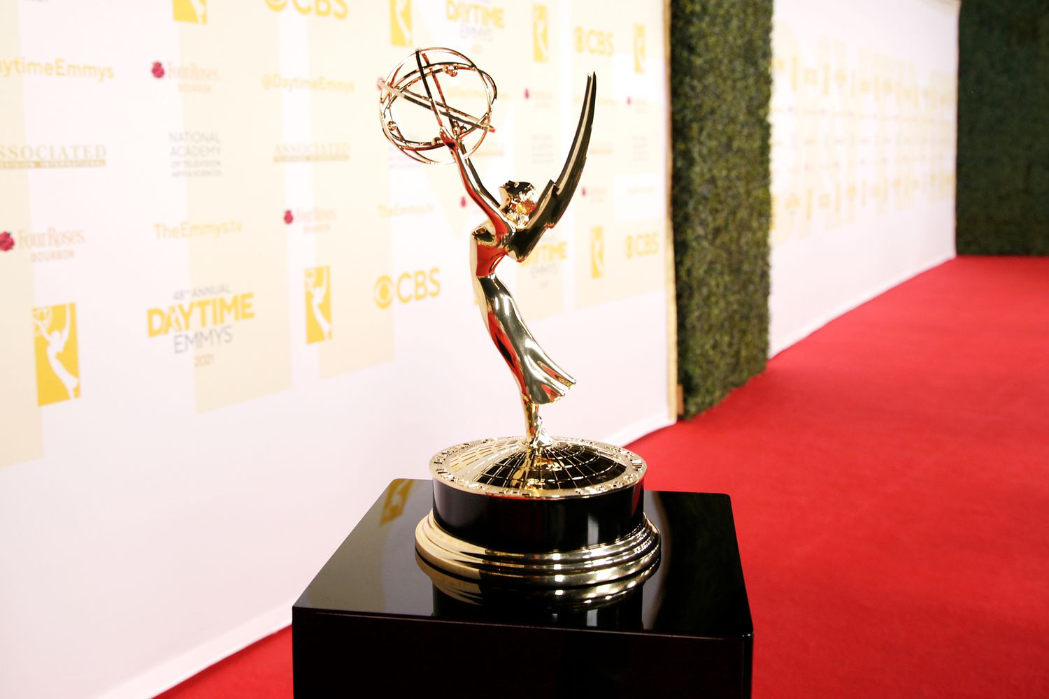 Daytime Emmy Awards Honors